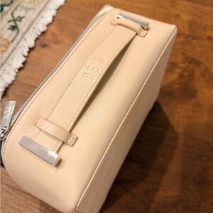 BEIS Cream Cosmetic Bag
